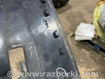 ФОТО Накладка замка капота для Porsche Cayenne II 958 E2/92A (10-14) Київ