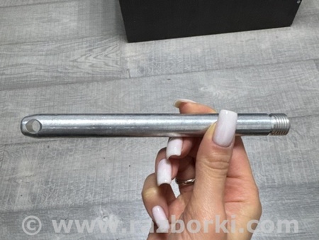 ФОТО Болт для Porsche Cayenne II 958 E2/92A (10-14) Київ