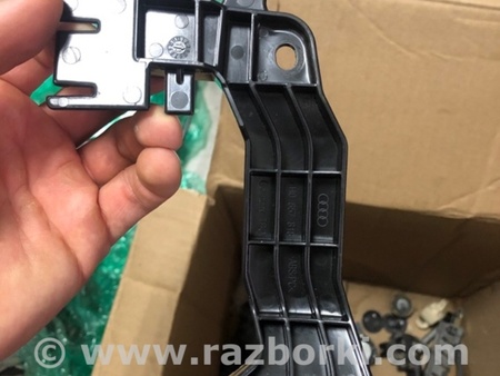 ФОТО Кронштейн для Audi (Ауди) A8 III D4 4H (09-17) Київ