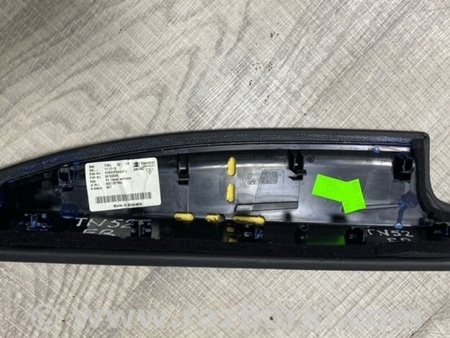 ФОТО Накладка на карту двери для Porsche Cayenne II 958 E2/92A (10-14) Київ