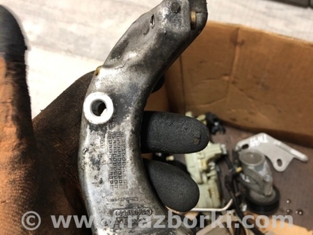 ФОТО Кронштейн для Volvo XC90 II SPA (2015-) Київ