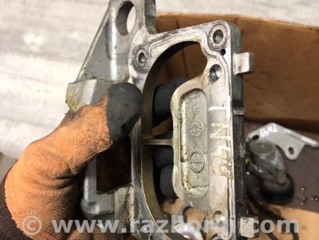 ФОТО Кронштейн для Volvo XC90 II SPA (2015-) Київ