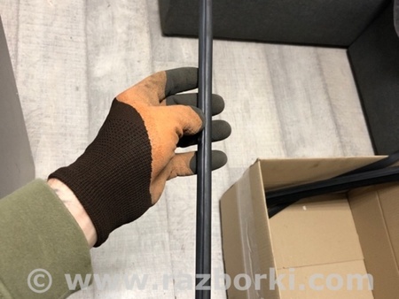 ФОТО Уплотнительная резинка для Porsche Cayenne II 958 E2/92A (10-14) Київ