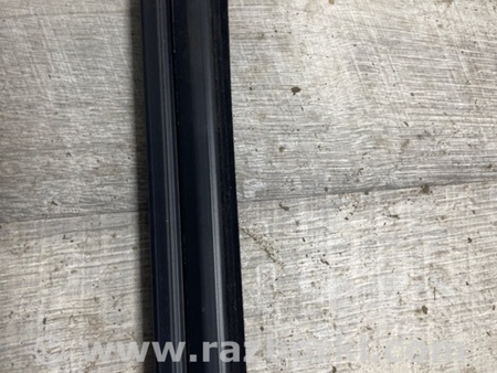 ФОТО Уплотнительная резинка боковой двери для Subaru Legacy VII BW (19-25) Київ
