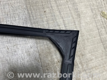 ФОТО Уплотнительная резинка боковой двери для Subaru Legacy VII BW (19-25) Київ