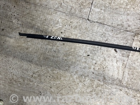 ФОТО Уплотнительная резинка боковой двери для Porsche Cayenne II 958 E2/92A (10-14) Київ