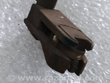 ФОТО Датчик износа тормозных колодок для Audi (Ауди) A4 B8 - 8K2, 8K5 (08.2007-11.2015) Киев
