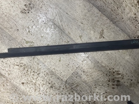 ФОТО Уплотнительная резинка боковой двери для Audi (Ауди) A3 III 8V (12-20) Київ