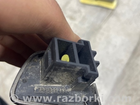 ФОТО Накладка двери для Porsche Cayenne II 958 E2/92A (10-14) Київ