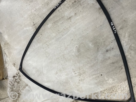 ФОТО Уплотнительная резинка боковой двери для Subaru Legacy VII BW (19-25) Київ