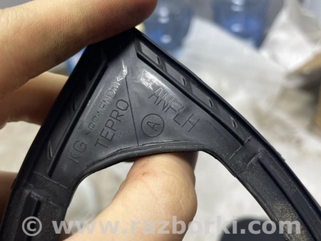 ФОТО Уплотнительная резинка боковой двери для Subaru Legacy VII BW (19-25) Київ