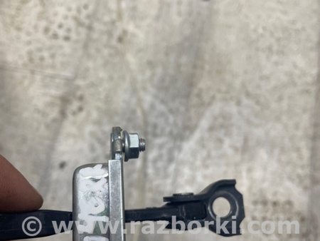 ФОТО Ограничитель двери для Subaru Legacy VII BW (19-25) Київ