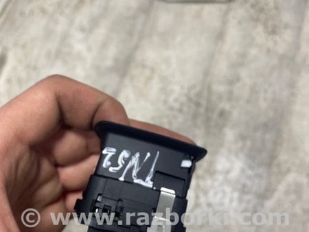 ФОТО Кнопка стеклоподъемника для Porsche Cayenne II 958 E2/92A (10-14) Київ