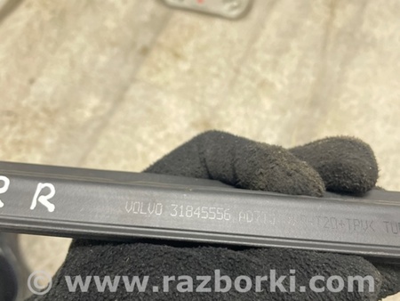 ФОТО Уплотнитель стекла двери для Volvo XC90 II SPA (2015-) Київ