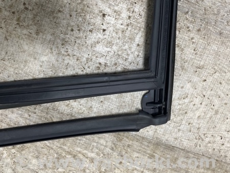 ФОТО Уплотнитель кузова для Volvo XC90 II SPA (2015-) Київ