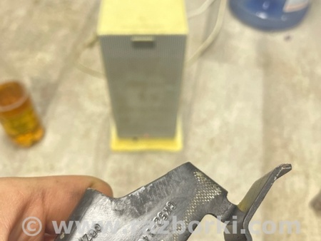 ФОТО Кронштейн для Land Rover Range Rover IV L405 (12-21) Київ