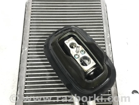 ФОТО Конденсатор для Audi (Ауди) A4 B8 - 8K2, 8K5 (08.2007-11.2015) Киев