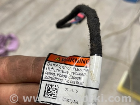 ФОТО Амортизатор двери багажника для Land Rover Range Rover IV L405 (12-21) Київ