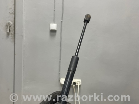 ФОТО Амортизатор капота для Land Rover Range Rover IV L405 (12-21) Київ