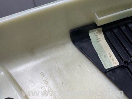 ФОТО Накладка на стойку кузова для Land Rover Range Rover IV L405 (12-21) Київ