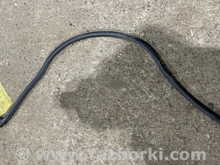 ФОТО Уплотнительная резинка капота для Land Rover Range Rover IV L405 (12-21) Київ