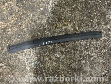 ФОТО Уплотнительная резинка капота для Land Rover Range Rover IV L405 (12-21) Київ