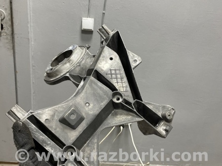 ФОТО Кронштейн для Volvo XC90 II SPA (2015-) Київ