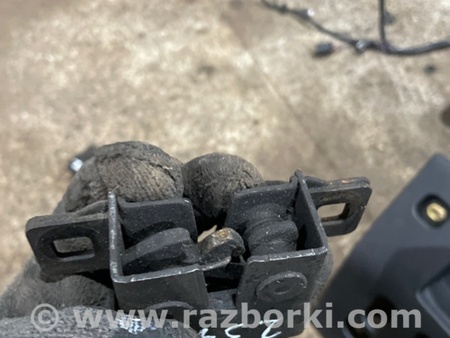 ФОТО Замок капота для Land Rover Range Rover IV L405 (12-21) Київ