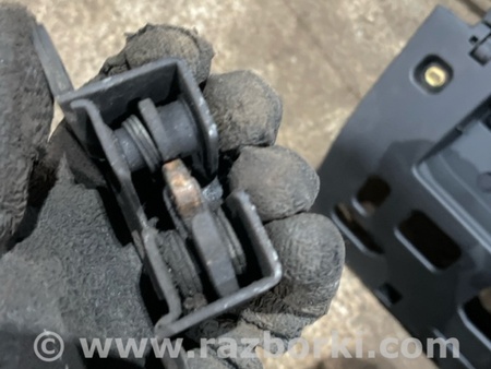 ФОТО Замок капота для Land Rover Range Rover IV L405 (12-21) Київ