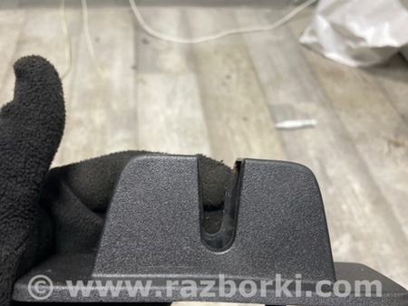 ФОТО Обшивка двери багажника для Land Rover Range Rover IV L405 (12-21) Київ