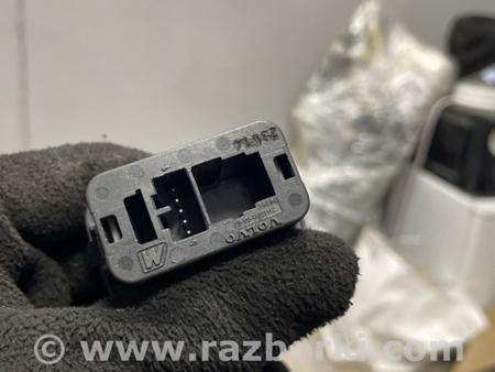 ФОТО Кнопка открывания багажника для Land Rover Range Rover IV L405 (12-21) Київ