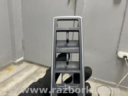 ФОТО пластик двери для Land Rover Range Rover IV L405 (12-21) Київ