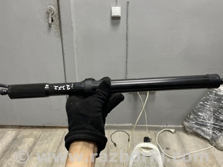 ФОТО Амортизатор двери багажника для Land Rover Range Rover IV L405 (12-21) Київ