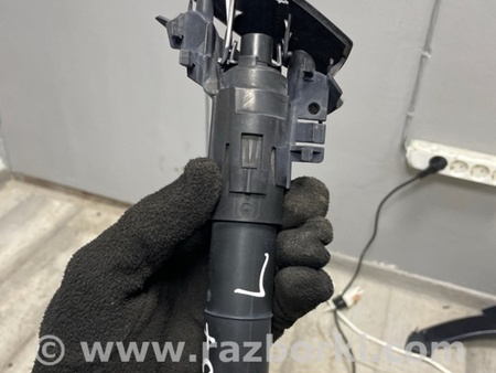 ФОТО Форсунка омывателя фары для Porsche Macan I 95B +FL (13-18) Київ