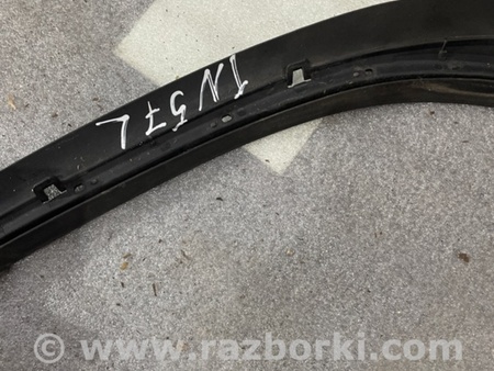 ФОТО Уплотнительная резинка для Porsche Macan I 95B +FL (13-18) Київ