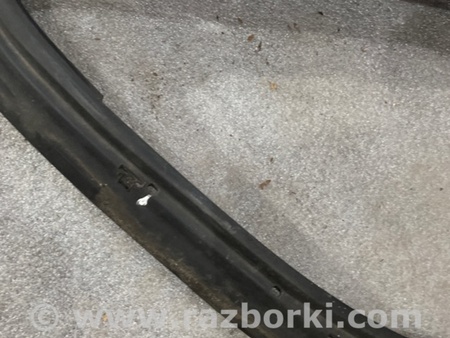 ФОТО Уплотнительная резинка для Porsche Macan I 95B +FL (13-18) Київ