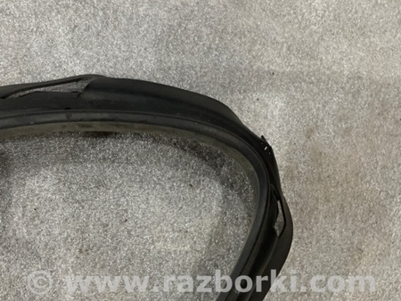 ФОТО Уплотнительная резинка для Porsche Macan I 95B +FL (13-18) Київ