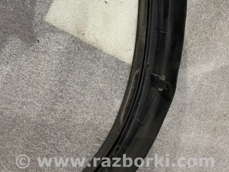 ФОТО Уплотнительная резинка для Porsche Macan I 95B +FL (13-18) Київ