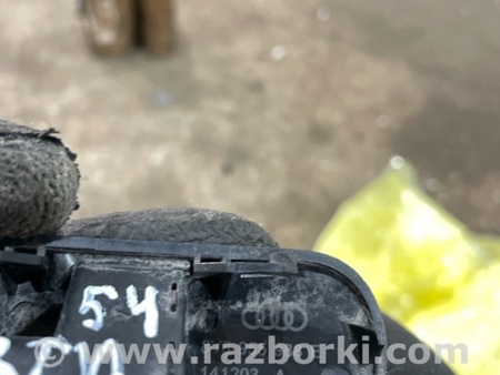 ФОТО Форсунка стеклоомывателя для Audi (Ауди) A3 III 8V (12-20) Київ