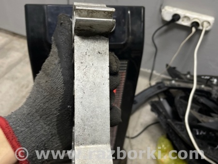 ФОТО Кронштейн для Porsche Macan I 95B +FL (13-18) Київ