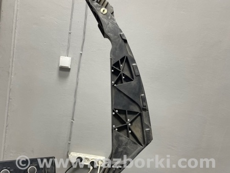 ФОТО Кронштейн для Porsche Macan I 95B +FL (13-18) Київ