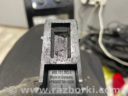 ФОТО Кронштейн для Porsche Macan I 95B +FL (13-18) Київ