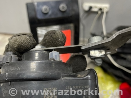 ФОТО Звуковой сигнал для Porsche Macan I 95B +FL (13-18) Київ