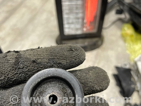 ФОТО Кронштейн для Porsche Macan I 95B +FL (13-18) Київ