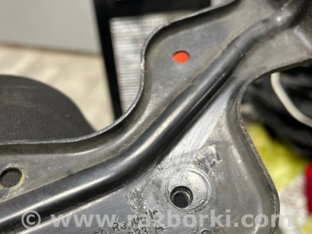 ФОТО Кронштейн для Porsche Macan I 95B +FL (13-18) Київ