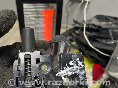 ФОТО Замок капота для Porsche Macan I 95B +FL (13-18) Київ