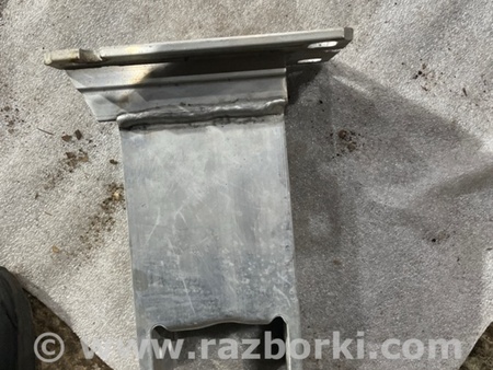 ФОТО Кронштейн для Porsche Macan I 95B +FL (13-18) Київ