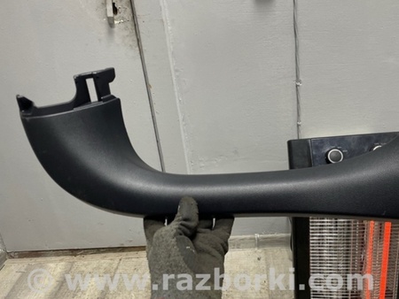 ФОТО Обшивка двери багажника для Subaru Crosstrek 3 GU (2022-) Київ