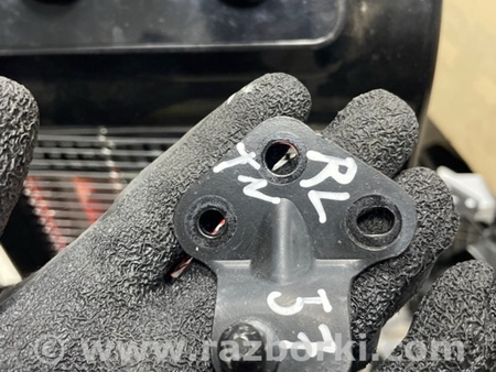 ФОТО Кронштейн для Porsche Macan I 95B +FL (13-18) Київ