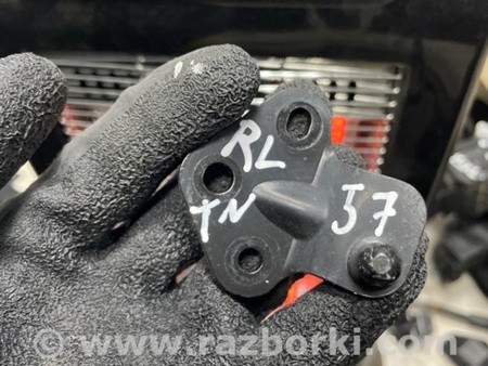 ФОТО Кронштейн для Porsche Macan I 95B +FL (13-18) Київ